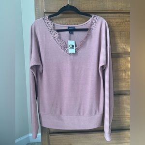 NWT Daytrip mauve sweater size M